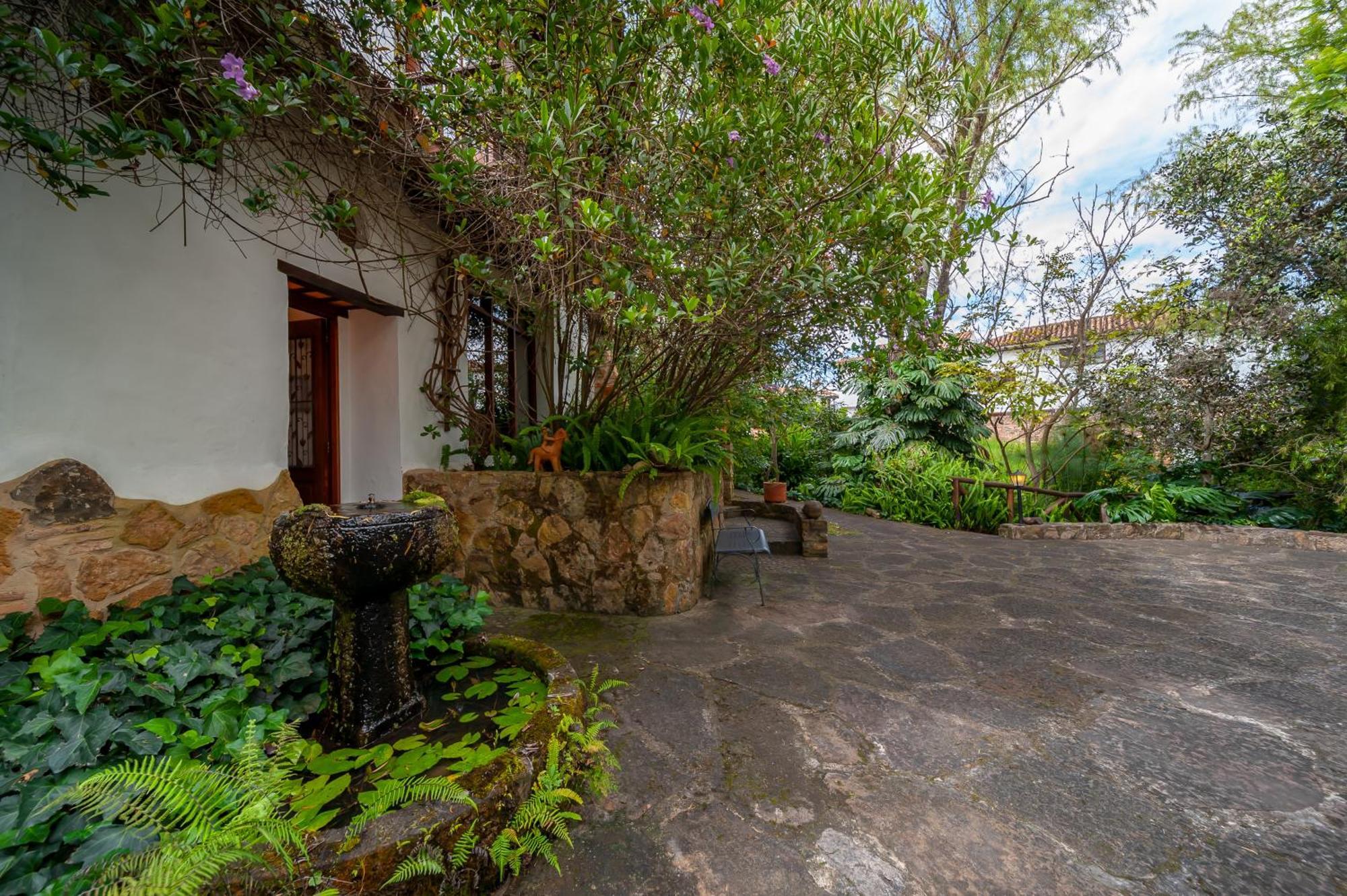 Casa De Las Aguas Вилья-де-Лейва Экстерьер фото